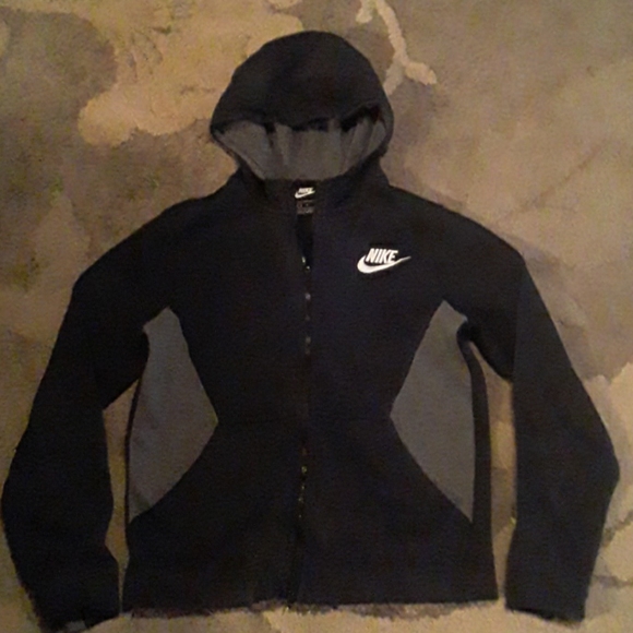boys black nike jacket
